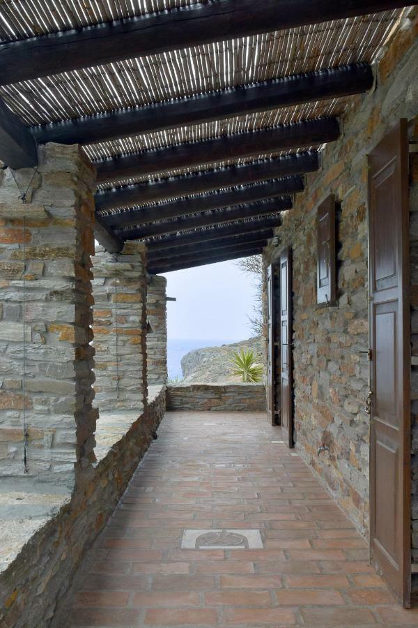Waterfront Villa Spathi  Екстер'єр фото